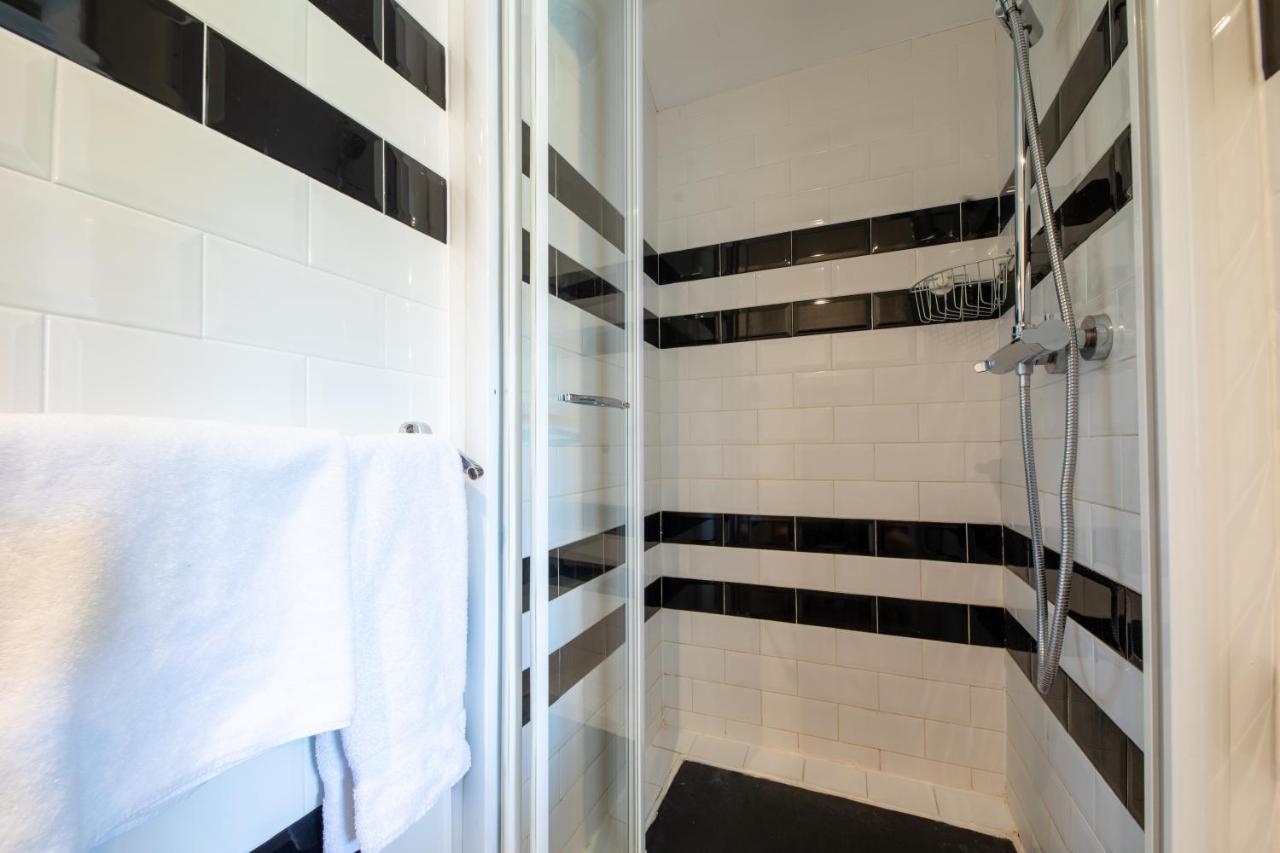 Mamie Jane Co-Munity Hotel Aix-les-Bains Luaran gambar